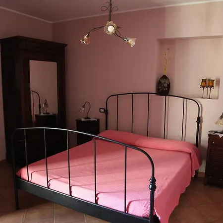 فندق مبيت وإفطار L'antica Dimora *